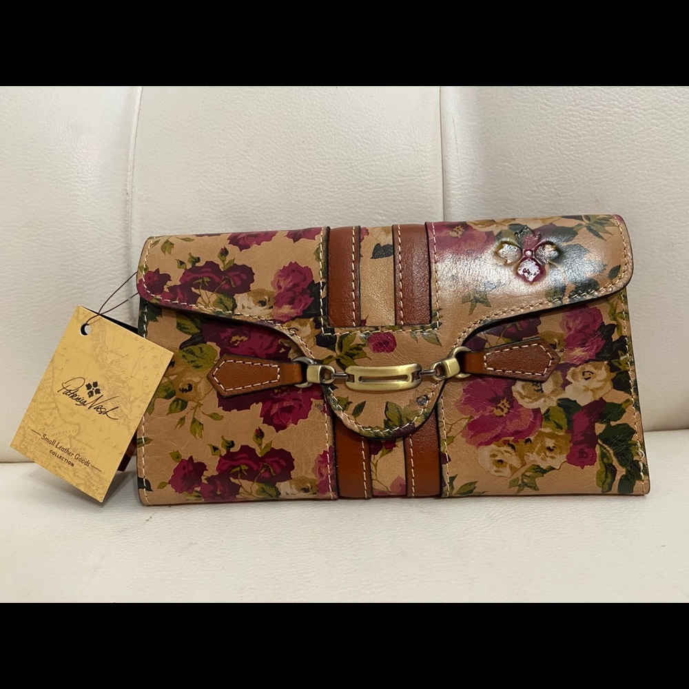 Patricia Nash wallet